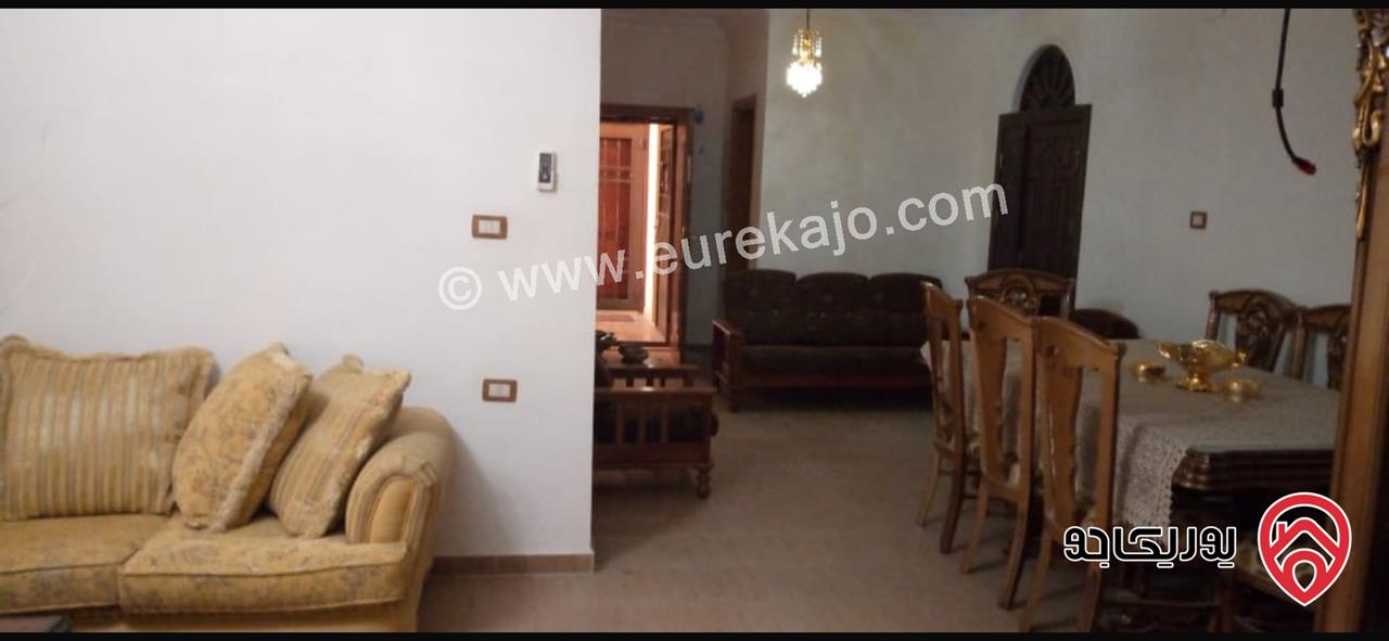 شقة طابق أول مساحة 189م للبيع في عمان - الجبيهة