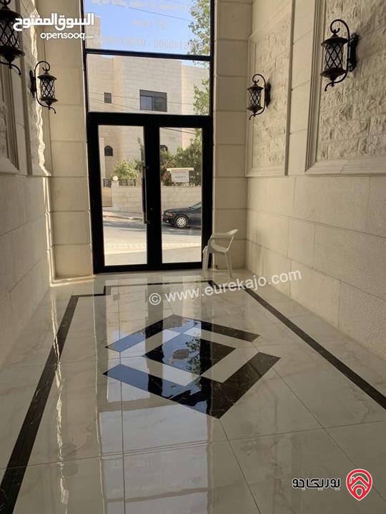شقة حديثة فاخرة مساحة 225م للايجار في عمان - ضاحية الامير راشد