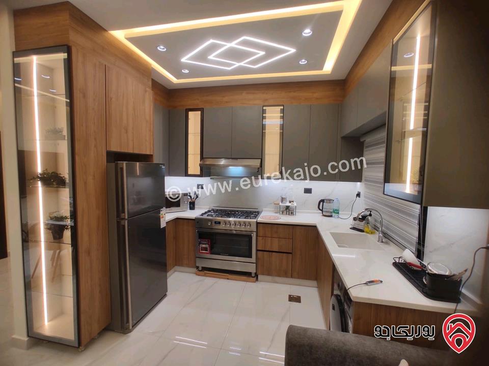 شقة سوبر ديلوكس طابق ثالث مساحة 100م للايجار في عمان - تلاع العلي