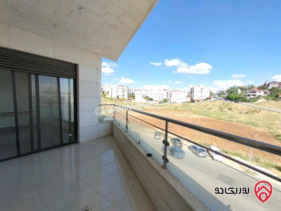 شقة مميزة مساحة 200م طابق ثاني للبيع في عمان - ام السماق جديدة 
