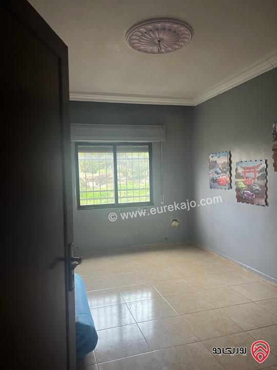 شقة فارغة طابق أول مساحة 220م للايجار في عمان - شفا بدران الايجار في مجال