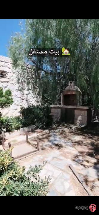 منزل مستقل مساحة 150م على أرض 364م للبيع في عمان - ابو نصير