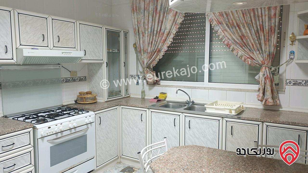 مزرعة مساحة الأرض 10 دونم و البناء 500م للبيع في السلط - جلعد