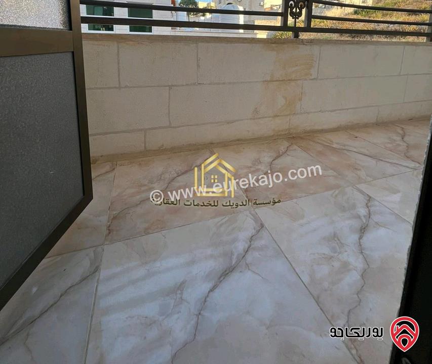 شقة فارغة طابق اول مساحة 110م للإيجار في عمان - ضاحية الرشيد 