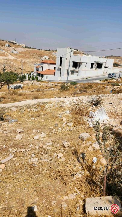 قطعة ارض مساحتها 1175م مرتفعة مطلة منطقة فلل للبيع في شفابدران / زينات الربوع السعر 190 الف 