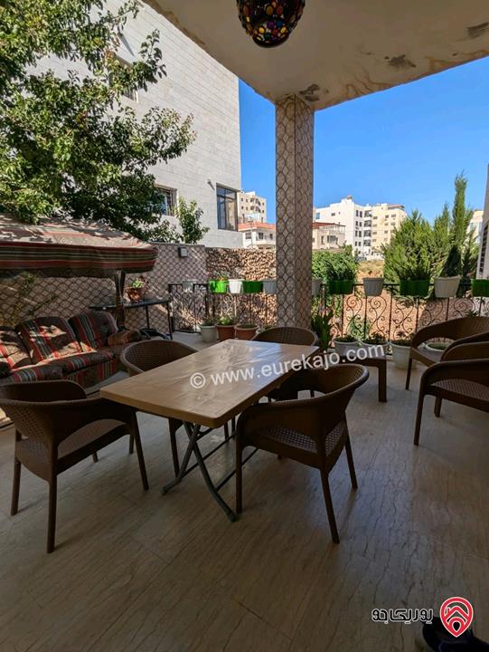 فيلا مساحة 700م على أرض 815م للبيع في عمان - ناعور