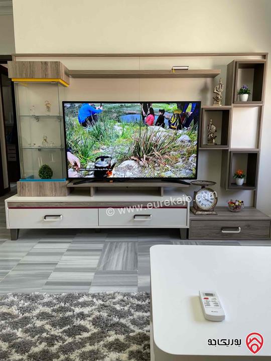 شقة طابق ثالث مساحة 120م للايجار مفروشة في عمان - الجاردنز حي البركة