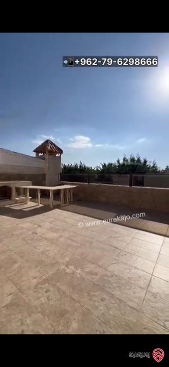 فيلا فاخرة مساحة 550م على أرض 380م للبيع في عمان - الظهير داخل كومباوند 