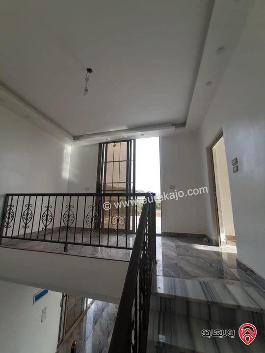 مزرعة فخمة مساحة 4 دونم و 595م وبناء 150م للبيع في جرش - الكتة