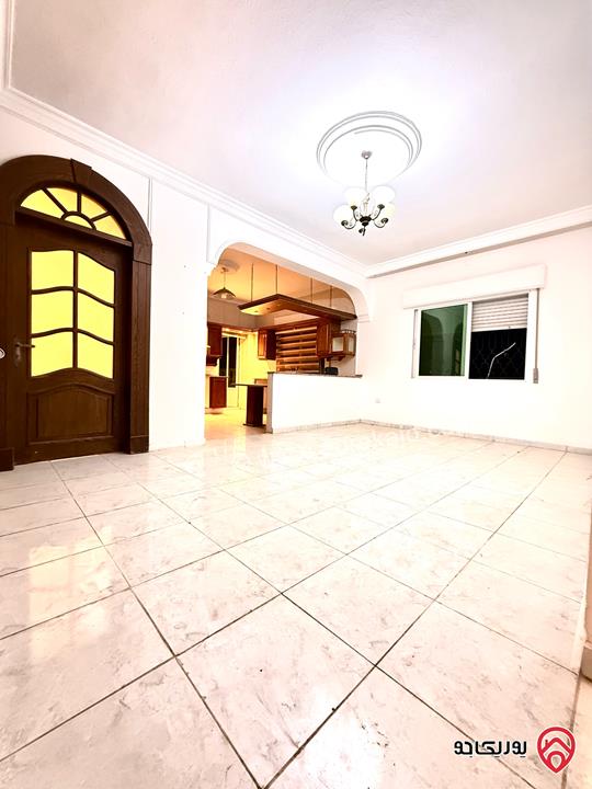 شقة مساحة 180م طابق ثالث للبيع في عمان - طبربور