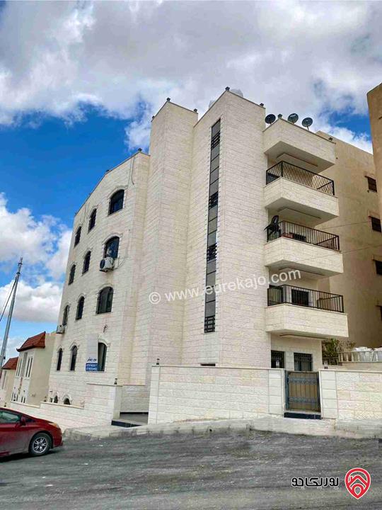 شقة ارضية طابقية مساحة 148م للبيع في الزرقاء - المدينة المنورة