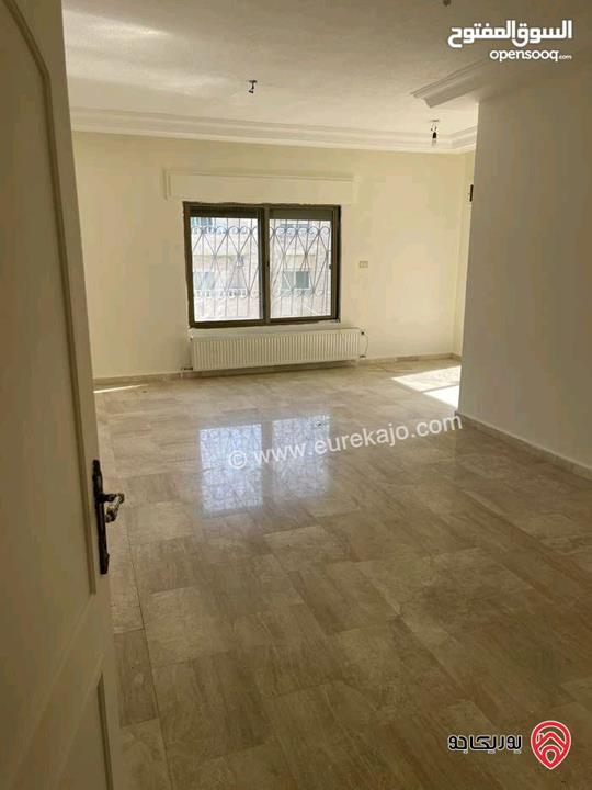 شقة فارغة طابق ثالث مساحة 155م للإيجار في عمان - السابع 