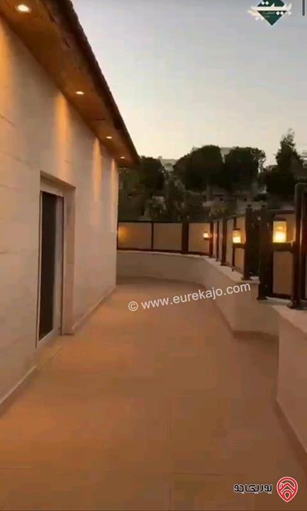 فيلا حديثة مساحة 720م على أرض 250م للبيع في عمان - دابوق 