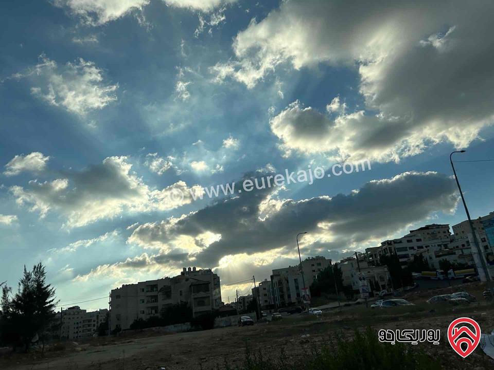 قطعة أرض مساحة 1 دونم استثمارية للبيع في عمان - الجيزة