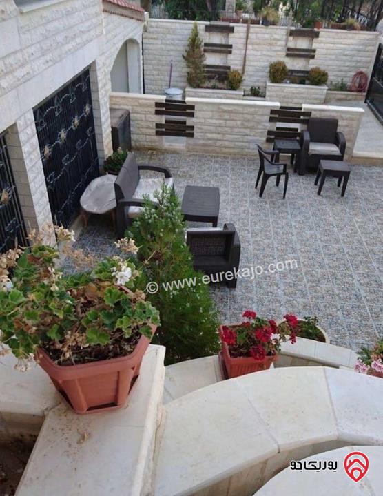 فيلا مساحة 770م على أرض 900م للبيع في عمان - الجبيهة