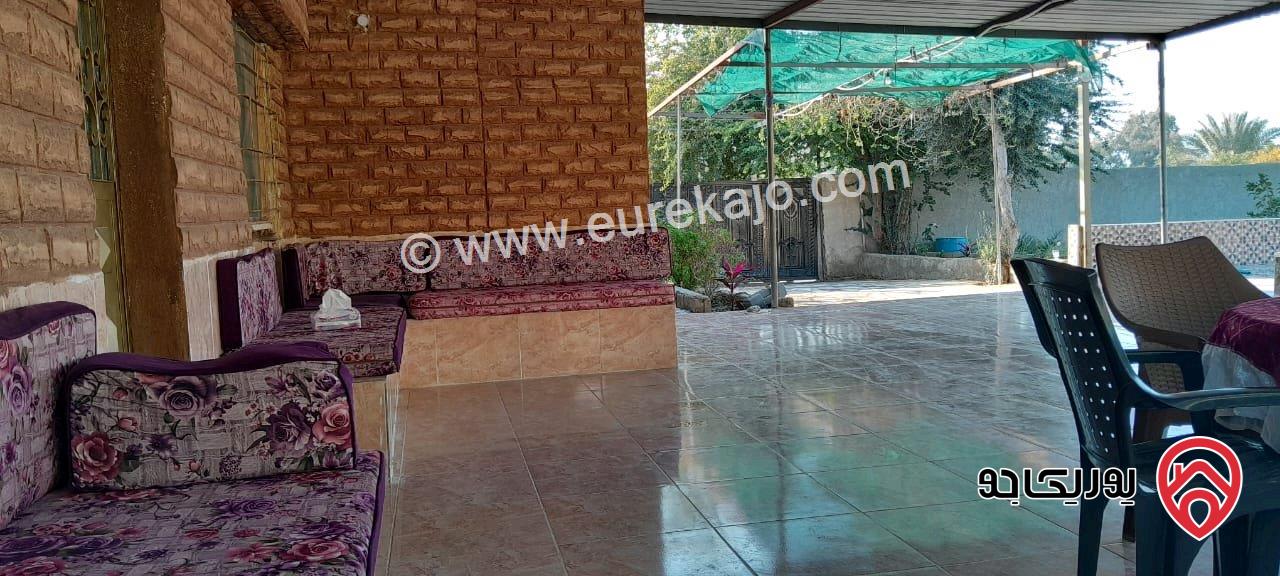 شاليه للبيع من المالك مساحة الأرض 588م والبناء 150م مع مسبح للبيع في البلقاء - دير علا