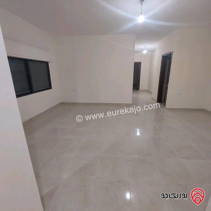 شقة طابق ثاني مساحة 150م للبيع أقساط في الزرقاء الجديدة 