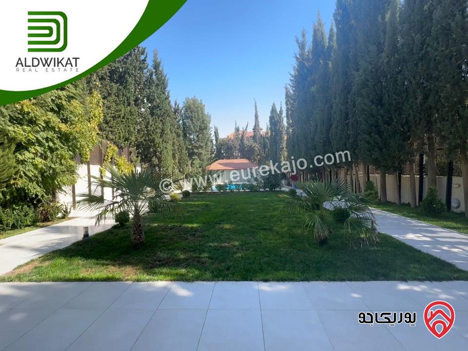 فيلا مستقلة للبيع في عمان - ام السماق مساحة الارض 1250م ومساحة البناء 670م ومساحة الحديقة 750م ومساحة الترس 200م