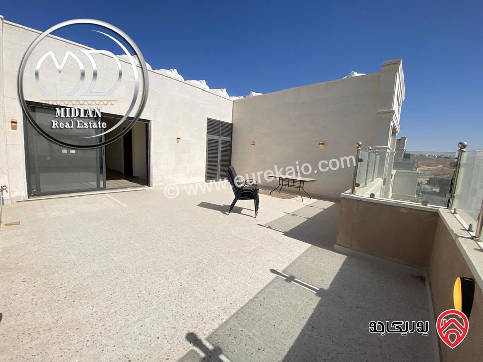 شقة دوبلكس جديدة فارغة للايجار في عمان - ضاحية النخيل طابق اخير مع روف مساحة 250م مع تراسات تشطيبات و ديكورات عصرية فاخرة