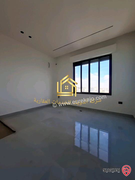 شقة جديدة طابق ثالث مساحة 124م للإيجار في عمان - البنيات 