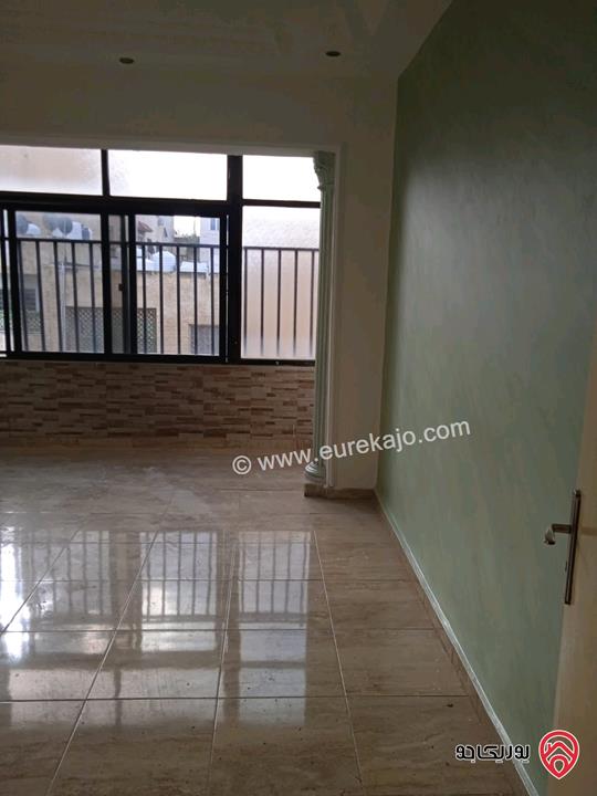 شقة طابق ثالث مساحة 95م للبيع في عمان - ضاحية الياسمين