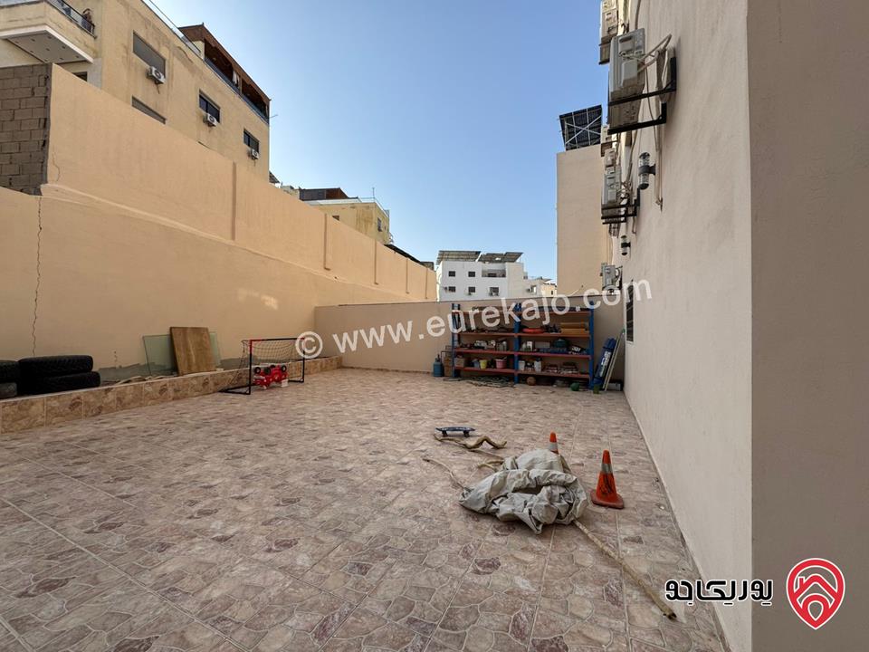 شقة أرضية مميزة مساحة 162م داخلي و 280م خارجي للبيع المنطقة الخامسة / العقبة