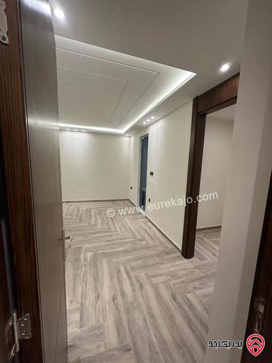 شقة ديلوكس طابقية تسوية ثانية مساحة 223م للبيع في عمان - الياسمين