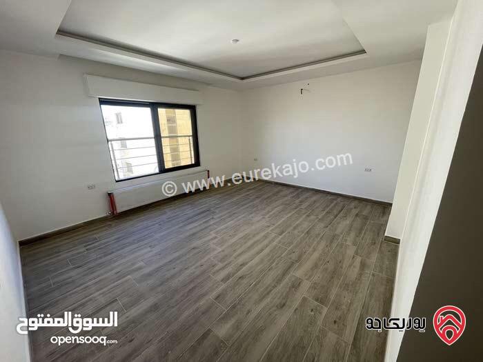 شقة مميزة مساحة 230م طابق اول للايجار في عمان - عبدون