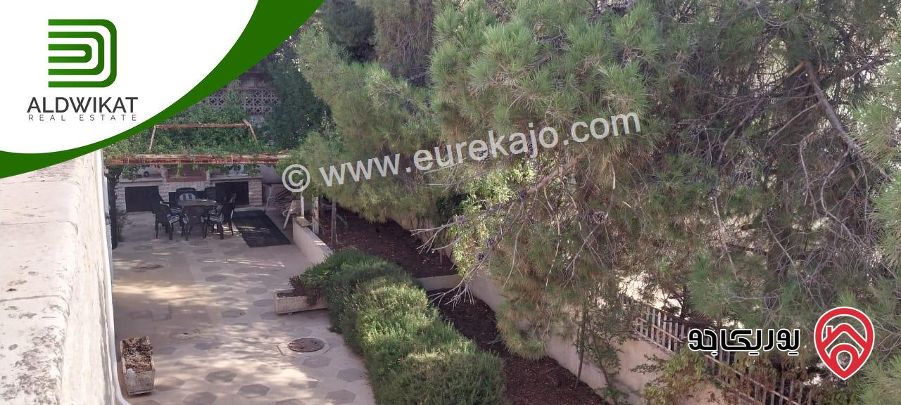 فيلا مستقلة للبيع في عمان - دابوق مساحة البناء 900م ، الارض 1580م ،الحديقة 800م والترس 400م