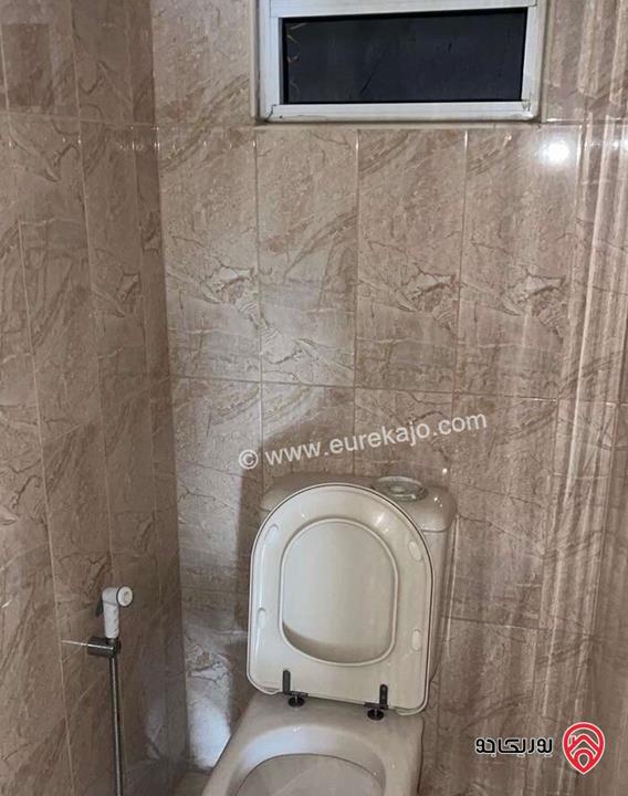 شقة طابق ثالث مساحة 150م للايجار في عمان - حي الياسمين 