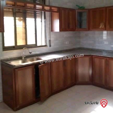 شقة فارغة طابق ثالث مساحة 160م للايجار في عمان - المقابلين 