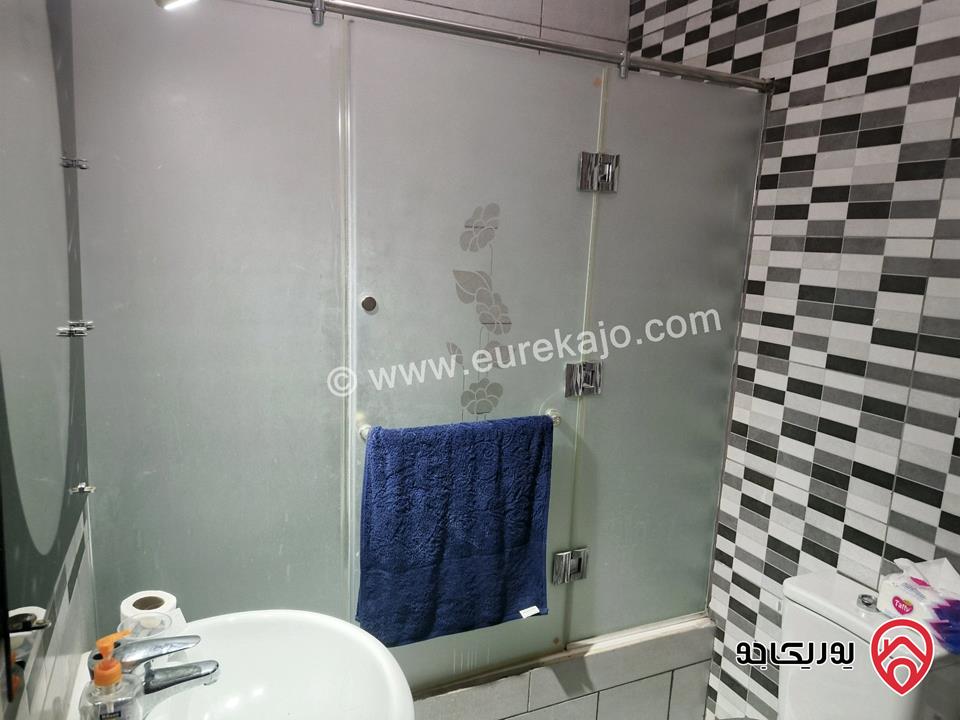 شقة طابق أرضي مساحة 173م مع ترس 60م مفروشة للبيع في عمان - الرابية