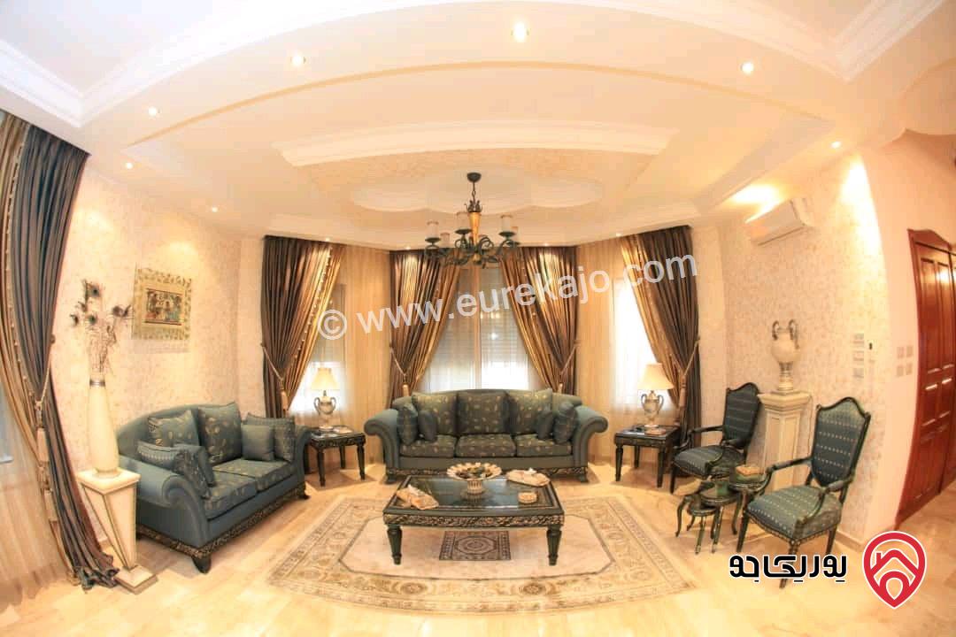 فيلا مساحة 981م على أرض 609م للبيع في عمان - دابوق قرب بوابة القصر