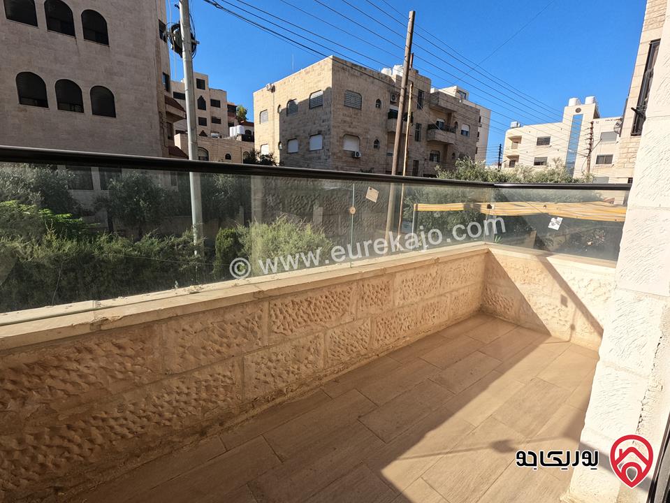 شقة مميزة على شارعين مساحة 190م طابق أول للبيع في عمان - تلاع العلي