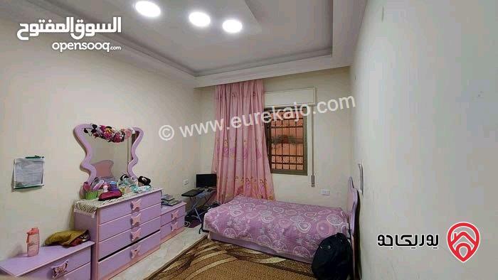 شقة شبه أرضية مساحة 133م داخلي و 140م خارجي للبيع في عمان - جبل الزهور بجانب مسجد خليل السالم