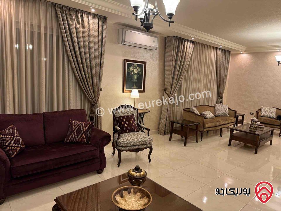 شقة طابقية سوبر ديلوكس مساحة 300م طابق ثاني للبيع في عمان - الرابية شارع عاهد السخن