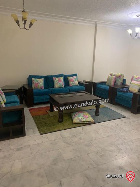 شقة ديلوكس طابق اول مساحة 205م للبيع في عمان - الرابية