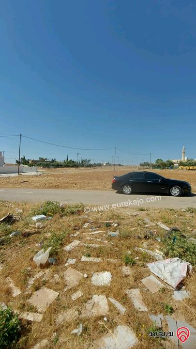 أرض مساحة 885م للبيع في عمان - سالم