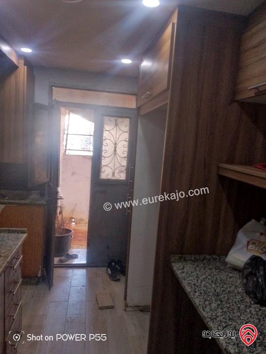 شقة أرضية منفصلة مجددة مساحة 120م داخلي و 50م خارجي للايجار في عمان - ماركا