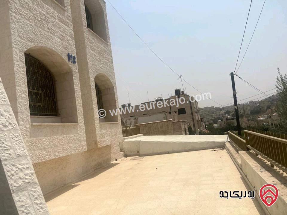 فيلا مساحة 850م على أرض 770م للبيع في عمان - عبدون 