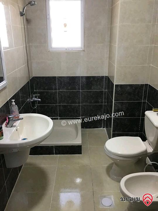 رووف طابق ثاني فني مساحة 330م للبيع في اربد - الحصن