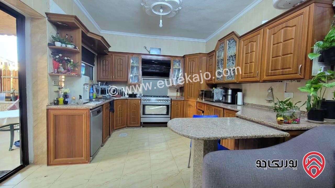 شقة أرضية مساحة 140م داخلي و 32م ترس للبيع في عمان - طبربور 