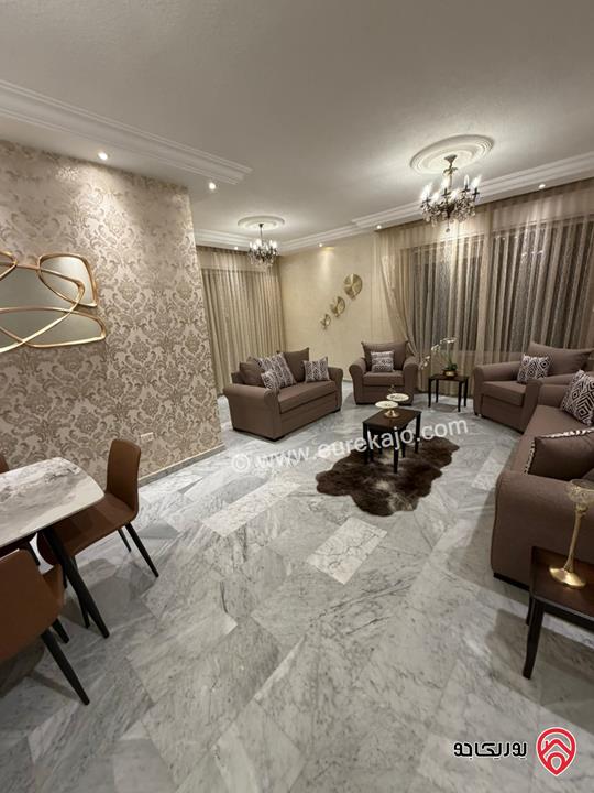 شقة طابق ثاني مساحة 176م للبيع في عمان - الجبيهة