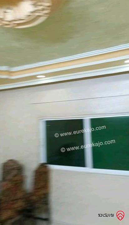 شقة طابق أول مساحة 130م للايجار في الزرقاء - البتراوي
