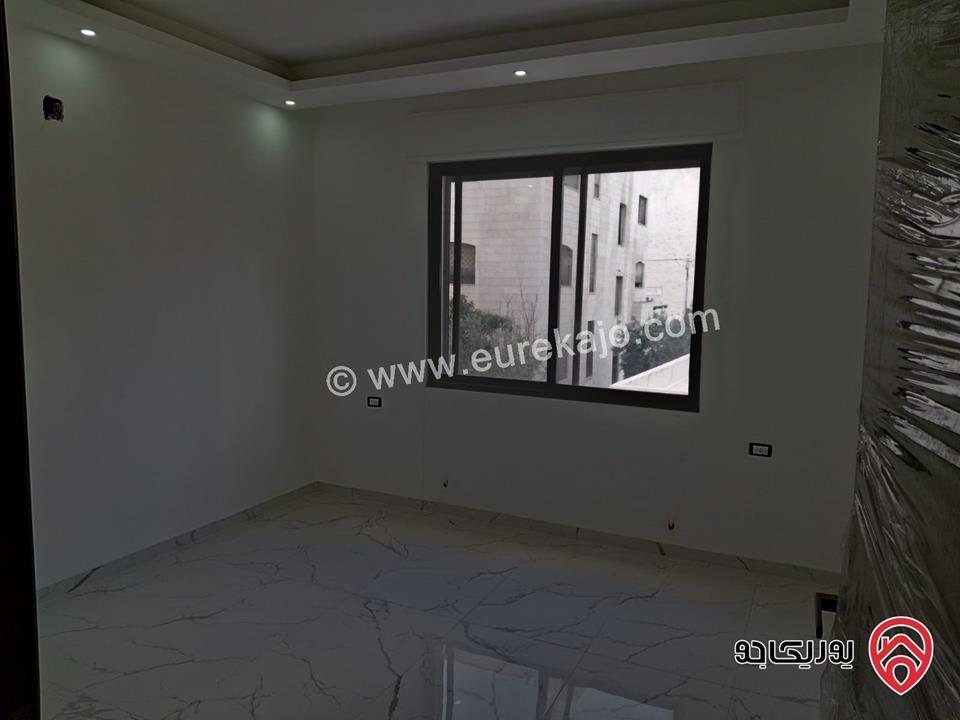 شقة جديدة طابق أول مساحة 170م للبيع في عمان - الرابية