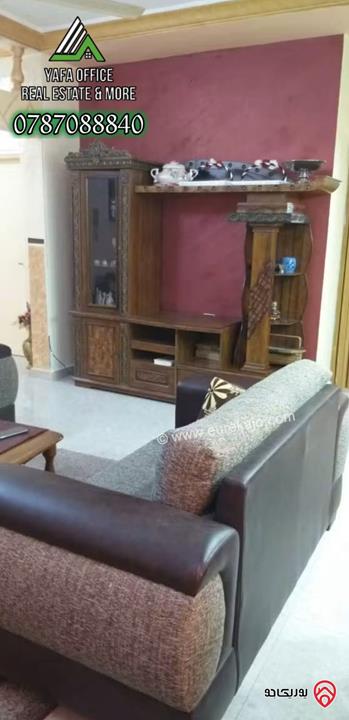 بيت مستقل مساحة 300م على أرض 415 م للبيع في الزرقاء – جبل طارق