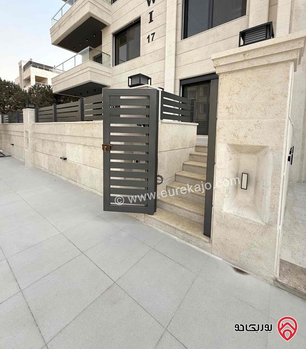 شقة ملوكية مساحة 180م داخلي و 80م خارجي للبيع في عمان - ابو علندا 