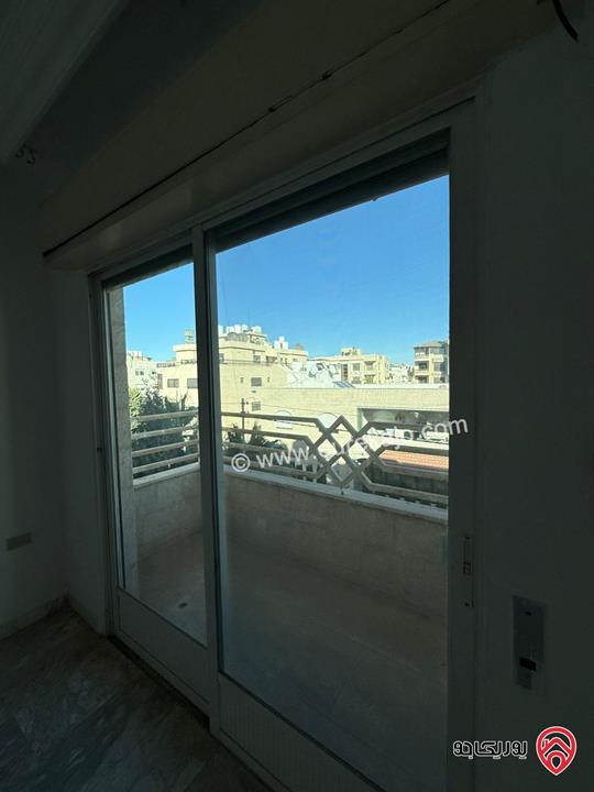 شقة فارغة مساحة 165م طابق ثاني للايجار في عمان - الرابية