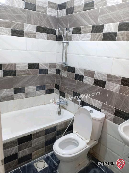 شقة مساحة 171م طابق اول للبيع في عمان - تلاع العلي