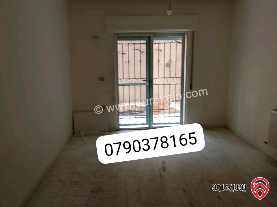 شقة ارضية مساحة 200م للايجار في عمان - الشميساني 